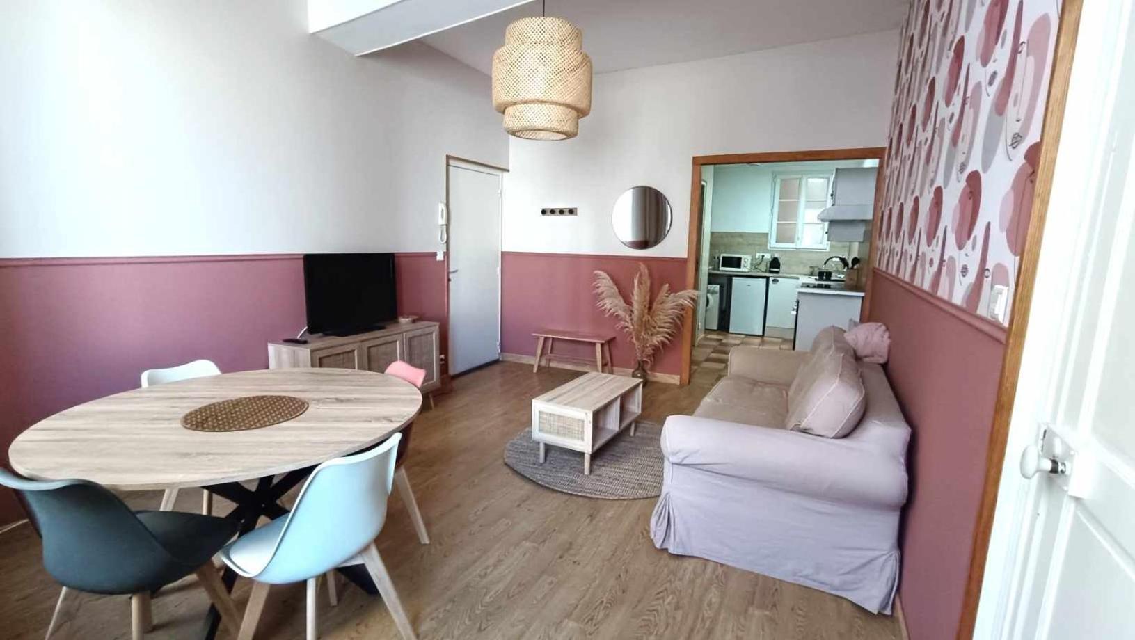 Terre De Bourgogne - Appartement Au Centre Ville D'Avallon Eksteriør billede